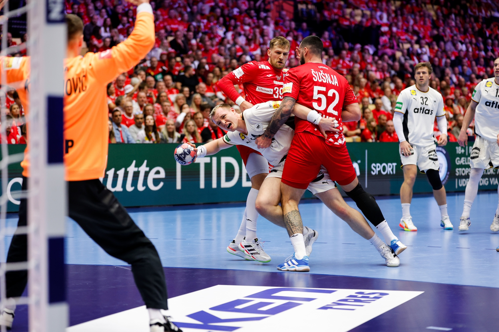 euro26-sf1-germany-vs-croatia__uh23693_uh