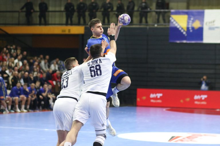 9c54b361-2840-4045-a844-53e8c17cd479