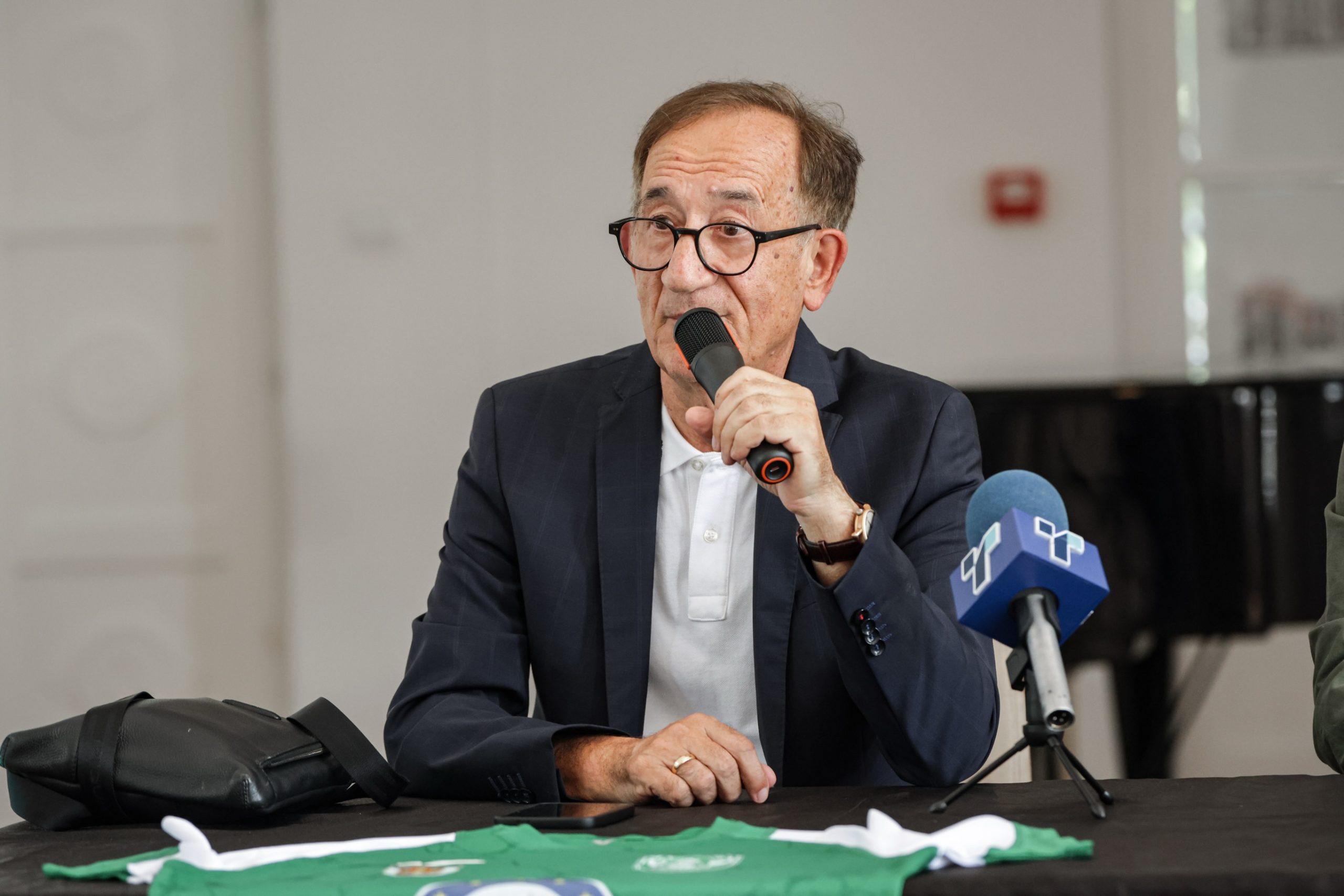 lino_cervar